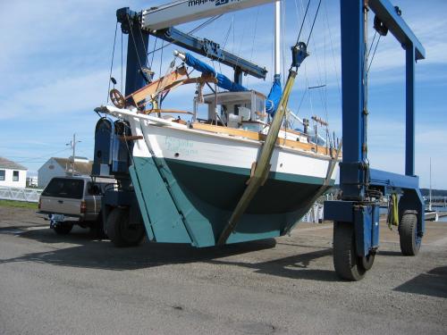come aboard + help us sell our wooden 38` loa , 30`lod sailboat, 2 ads on this page, cut + please post.
